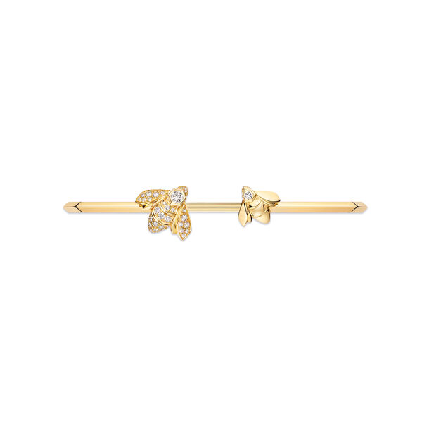 Bee De Chaumet Yellow Gold and Diamond Pav&eacute; Bangle